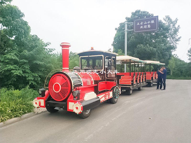 观光火车厂家应与市场与时俱进